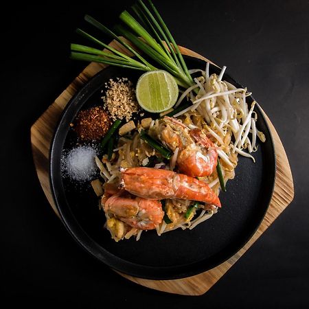Mii Hotel Srinakarin Bangkok Ngoại thất bức ảnh