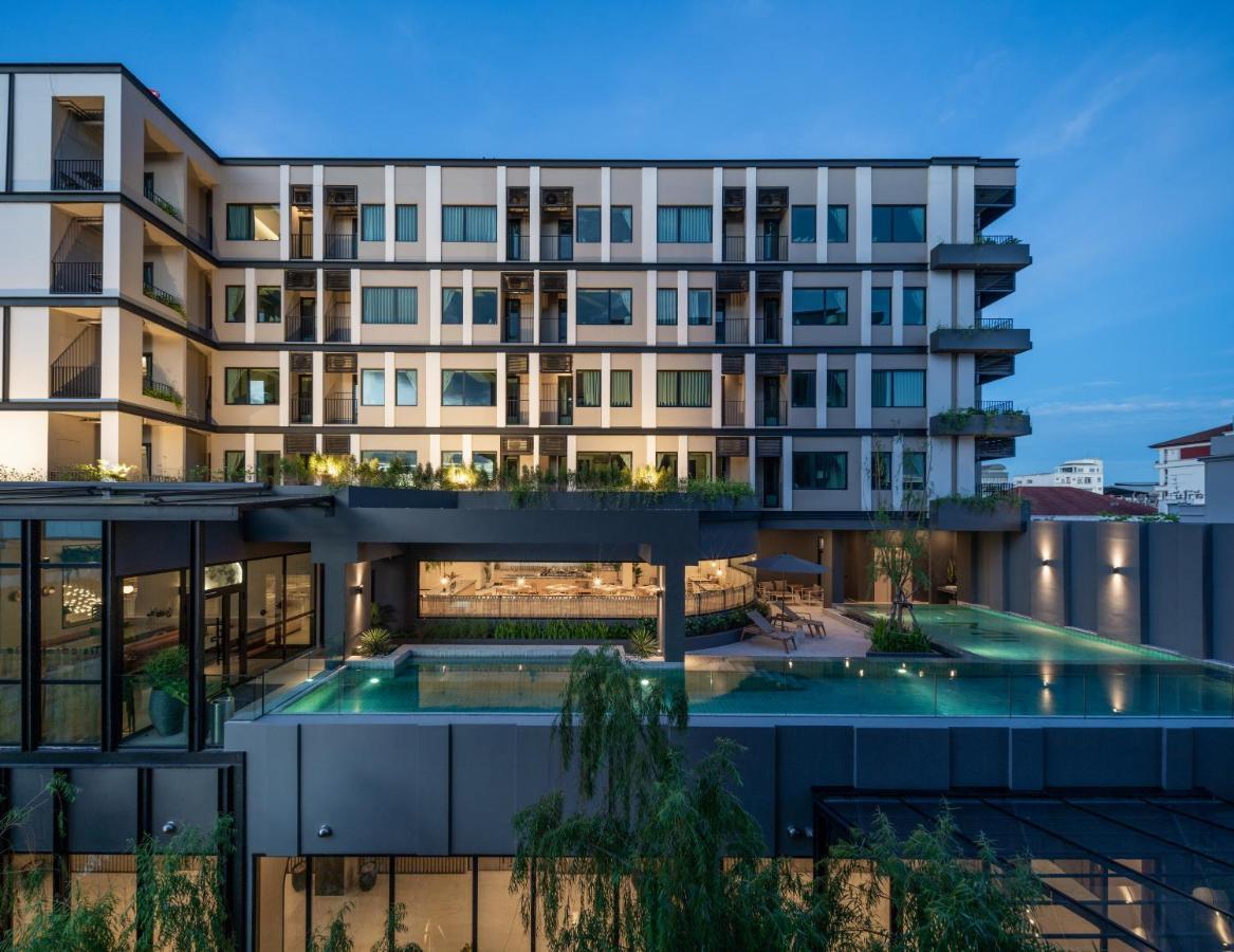 Mii Hotel Srinakarin Bangkok Ngoại thất bức ảnh