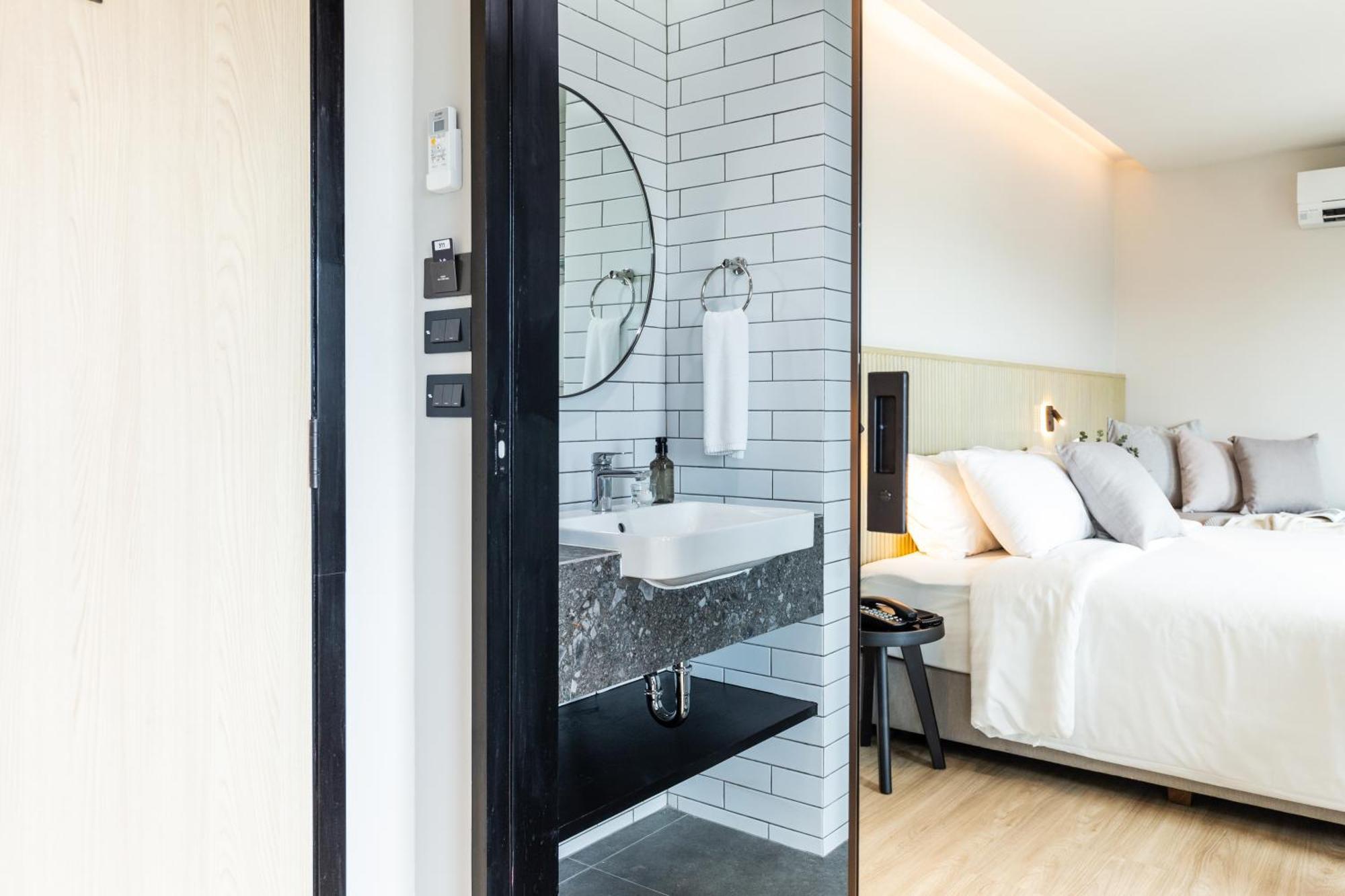 Mii Hotel Srinakarin Bangkok Ngoại thất bức ảnh